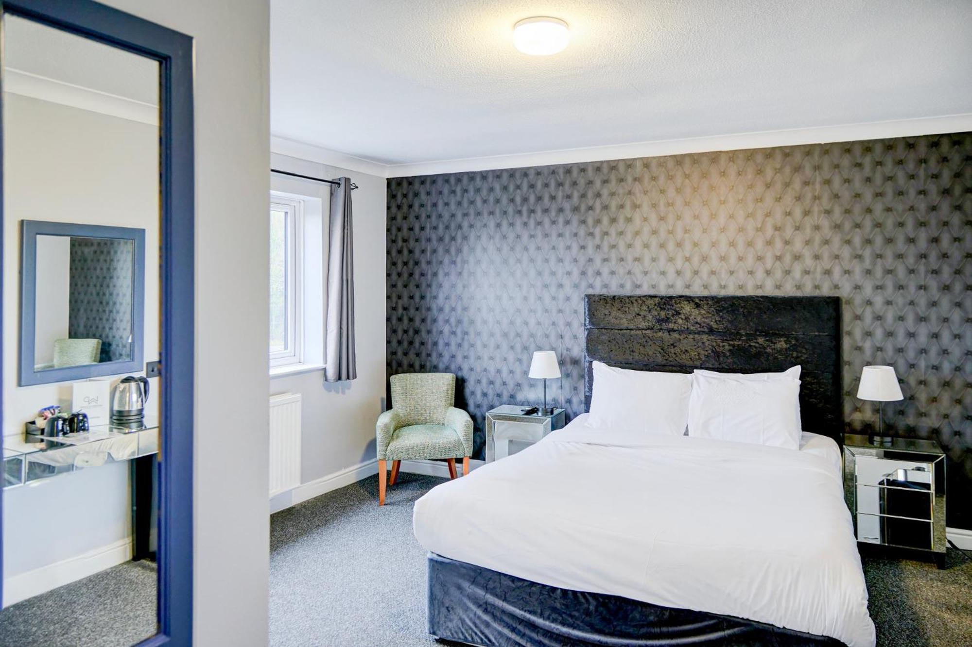 Double Room,1658065453:JPEG