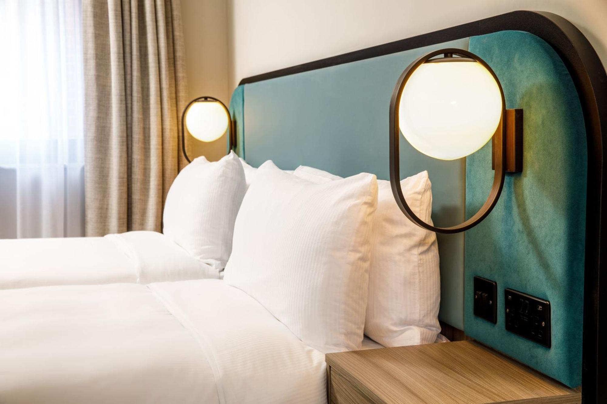 Superior Twin Room,1706033081:JPEG